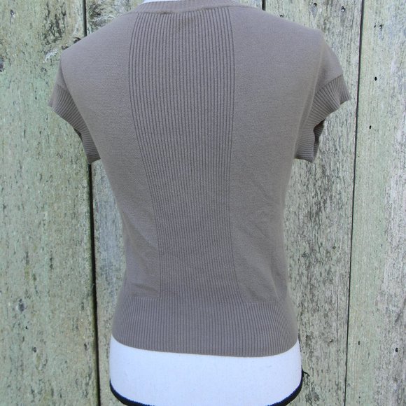 Philosophy di Alberta Ferretti WM'S GRAY/TAUPE RIBBED SHORT SLV SWEATER TOP SZ 4 - Picture 3 of 4